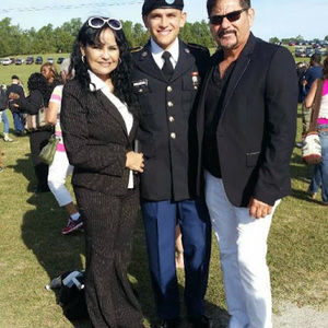 Meet your Posher, Leticia